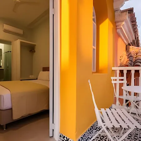 Apto Con Balcón En En Centro Historico - Zaher G Apartamento