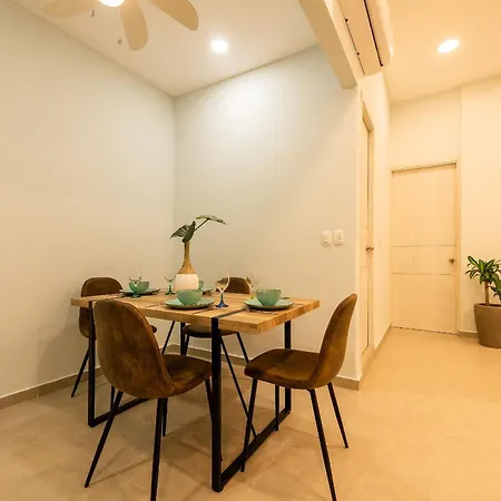 Apto Con Balcón En En Centro Historico - Zaher G Apartamento *